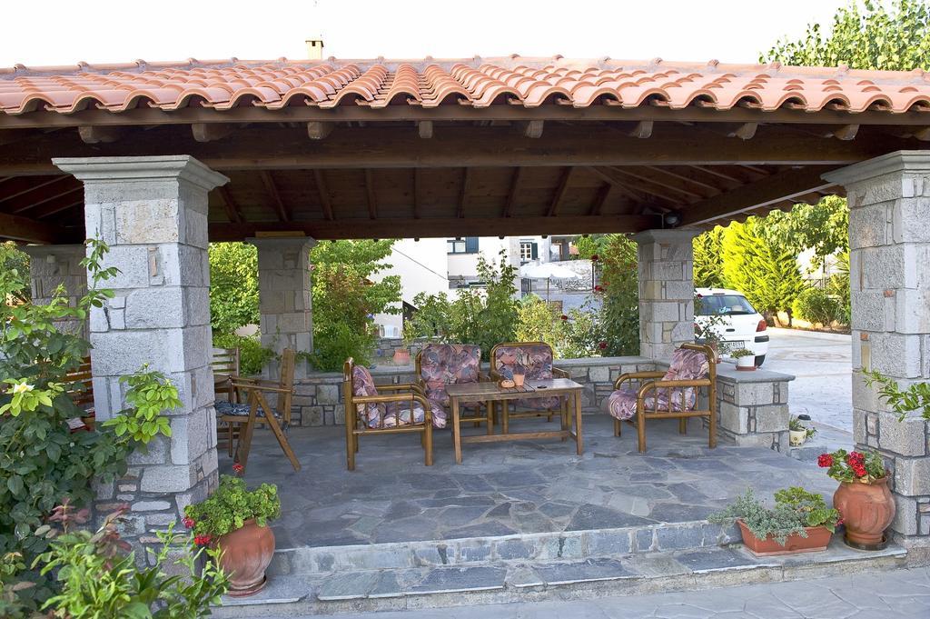 Artemis Traditional Hotel ミリナ エクステリア 写真